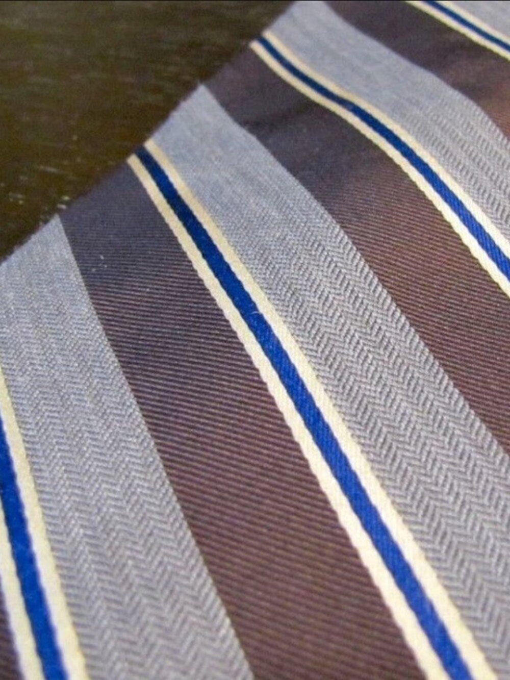 Tommy Hilfiger Men's Silk Tie Gray Striped Brown Blue White